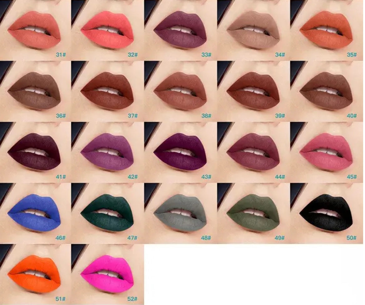 PRIVATE LABEL, 100pcs Wholesale Luxury PREMIUM Quality Vegan, Cruelty Free Custom Long Lasting, Waterproof Shiny Glossy Lip Plumping Lipgloss. 12 Shades